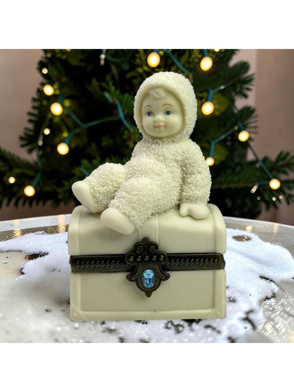 Dept 56 Snowbabies Royal Treasure December Turquoise Trinket Box Figurine 2000